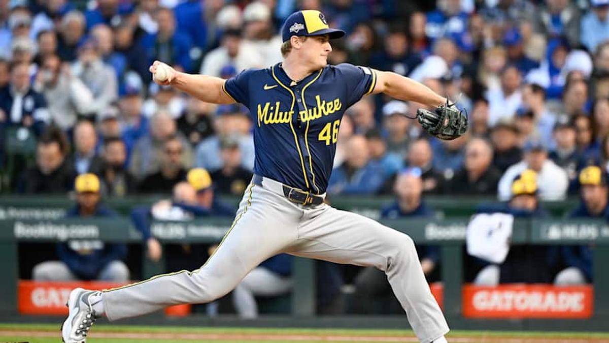  Milwaukee Brewers pitcher Quinn Priester (46) throws a pitch against the Chicago Cubs in the first inning during game three of the NLDS round for the 2025 MLB playoffs at Wrigley Field. | Matt Marton-Imagn Images 