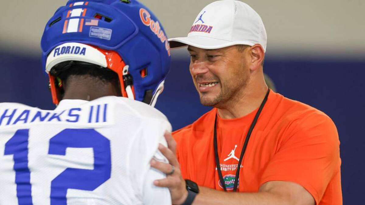  Florida head coach Jon Sumrall's energy has stood out during the early portion of his tenure. | Alan Youngblood/Gainesville Sun / USA TODAY NETWORK via Imagn Images 