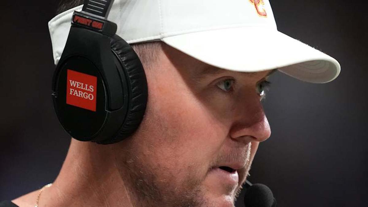  Dec 30, 2025; San Antonio, TX, USA; Southern California Trojans head coach Lincoln Riley watches in the first half against the TCU Horned Frogs during the Alamo Bowl at Alamodome. Mandatory Credit: Kirby Lee-Imagn Images | Kirby Lee-Imagn Images 
