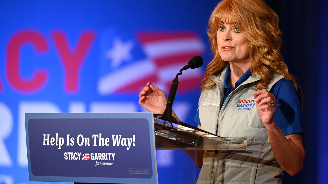 1 in 4 Pa. GOP voters doesn't know who Stacy Garrity is as Josh Shapiro widens lead in governor's race 
