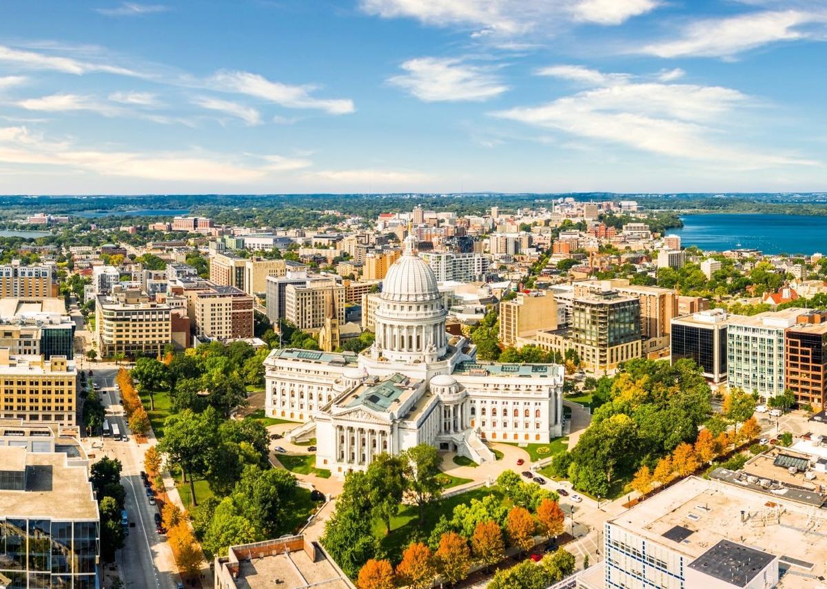  Mihai_Andritoiu // Shutterstock 