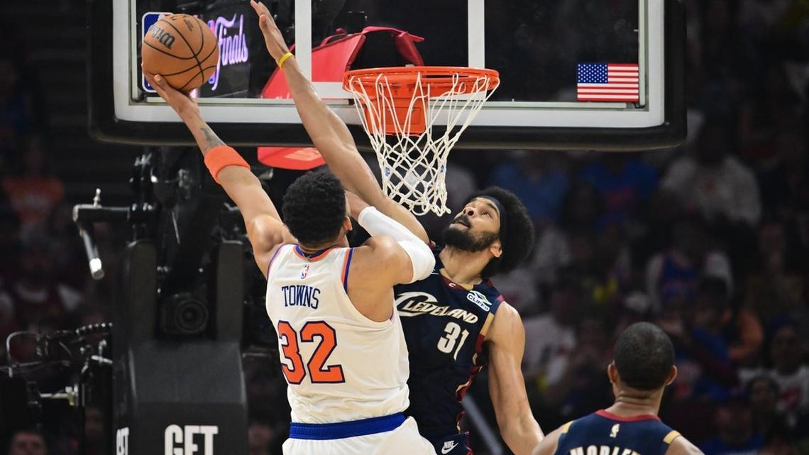 Knicks finish sweep of Cavs, make first NBA Finals since 1999 