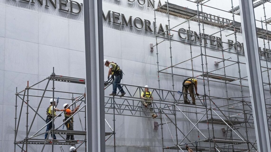 Trump's name fully removed from Kennedy Center