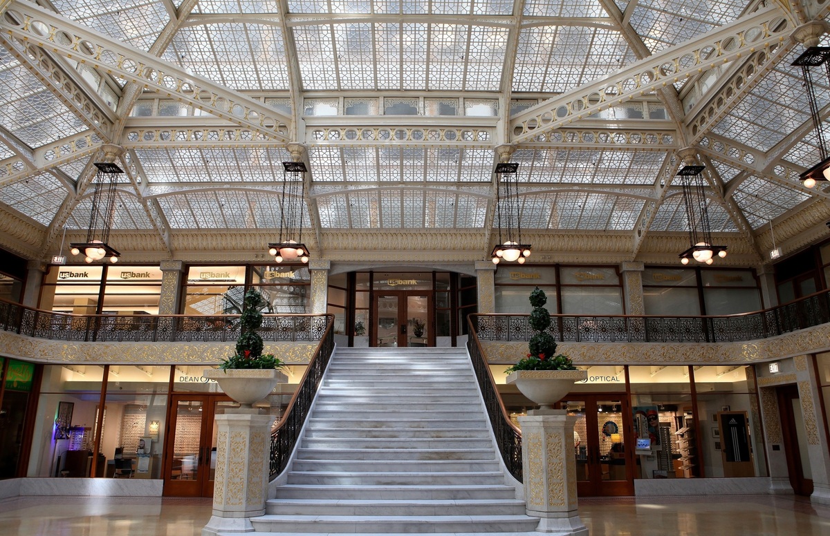  Another view of The Rookery’s central light court and lobby, pictured here in 2013. 