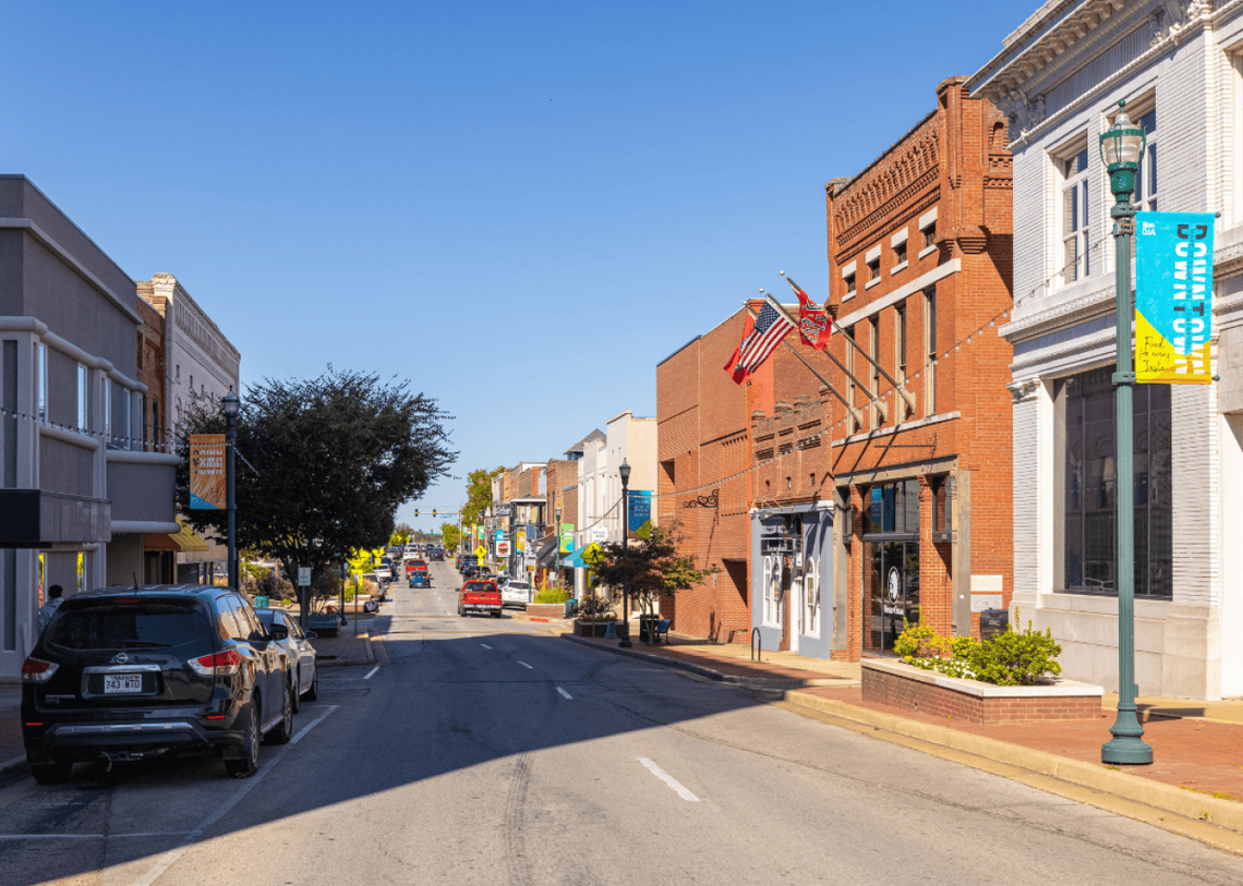  Roberto Galan // Shutterstock 