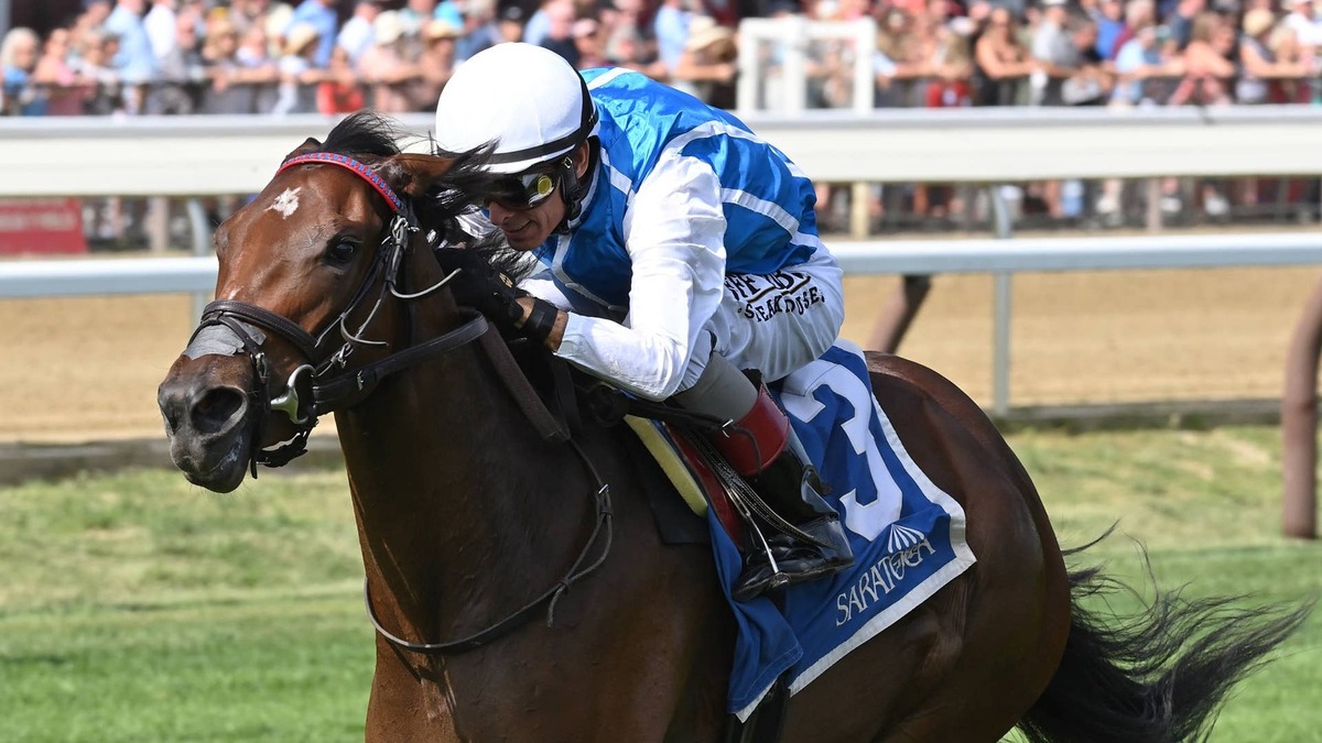 Saratoga Debut Winners Embouteillage, Runaway Bride Face Off In Natalma