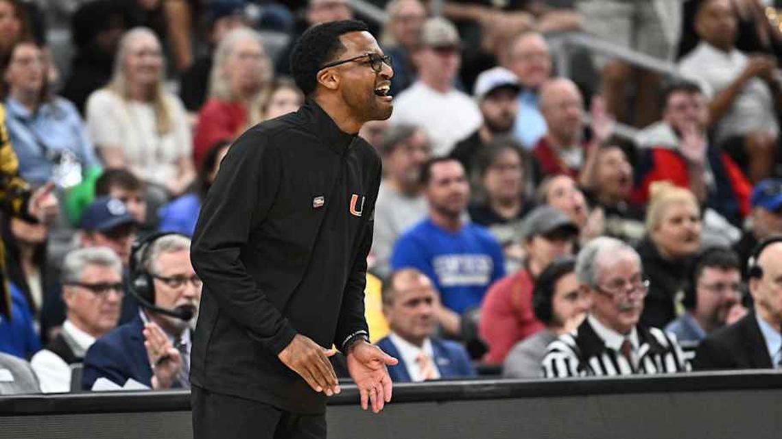  Mar 22, 2026; St. Louis, MO, USA; Miami Hurricanes head coach Jai Lucas calls a play during the second half against the Purdue Boilermakers during a second round game of the men's 2026 NCAA Tournament at Enterprise Center. Mandatory Credit: Jeff Le-Imagn Images | Jeff Le-Imagn Images 