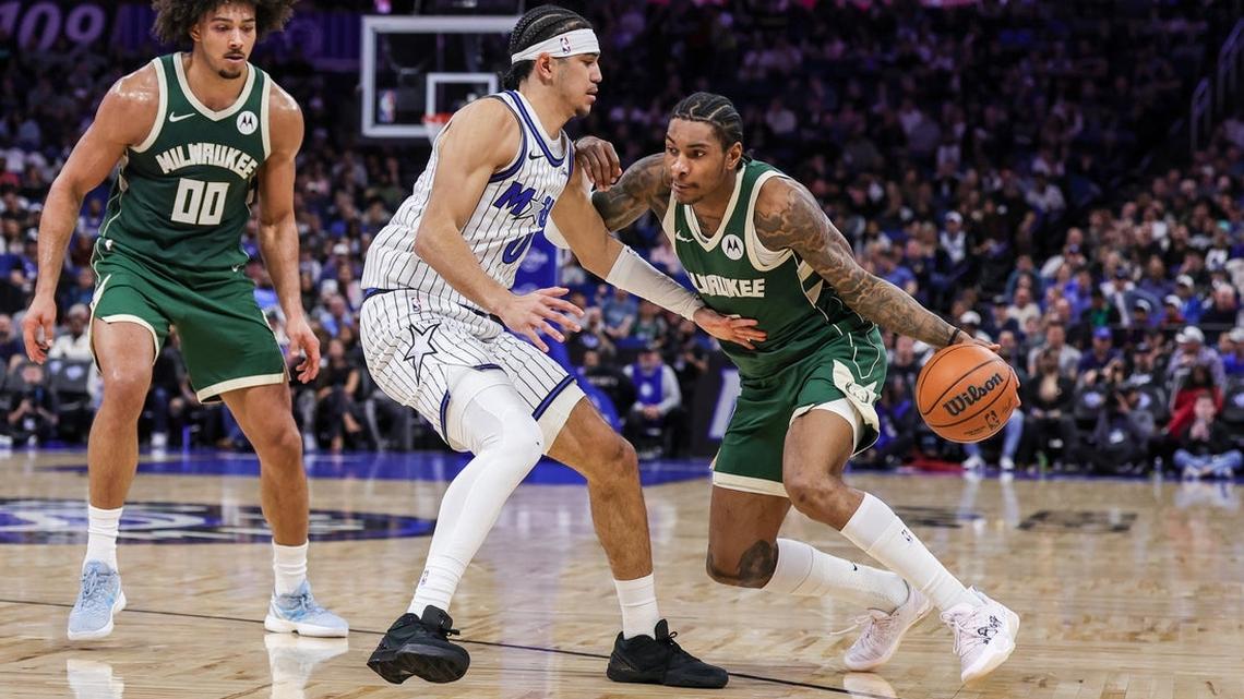Bucks punish missed dunk, top Magic in final minutes 