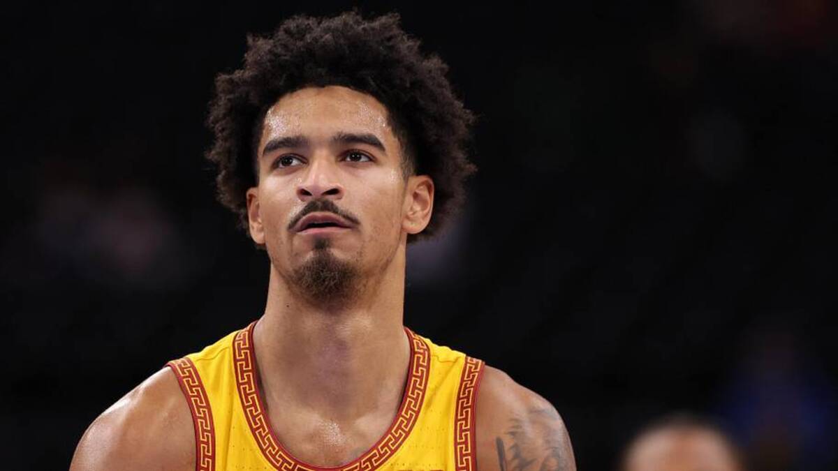  Nov 14, 2025; Inglewood, California, USA; Southern California Trojans guard Rodney Rice (1) shoots a free throw during the first half of the Hall of Fame Series game against the Illinois State Redbirds at Intuit Dome. Mandatory Credit: Kiyoshi Mio-Imagn Images | Kiyoshi Mio-Imagn Images 