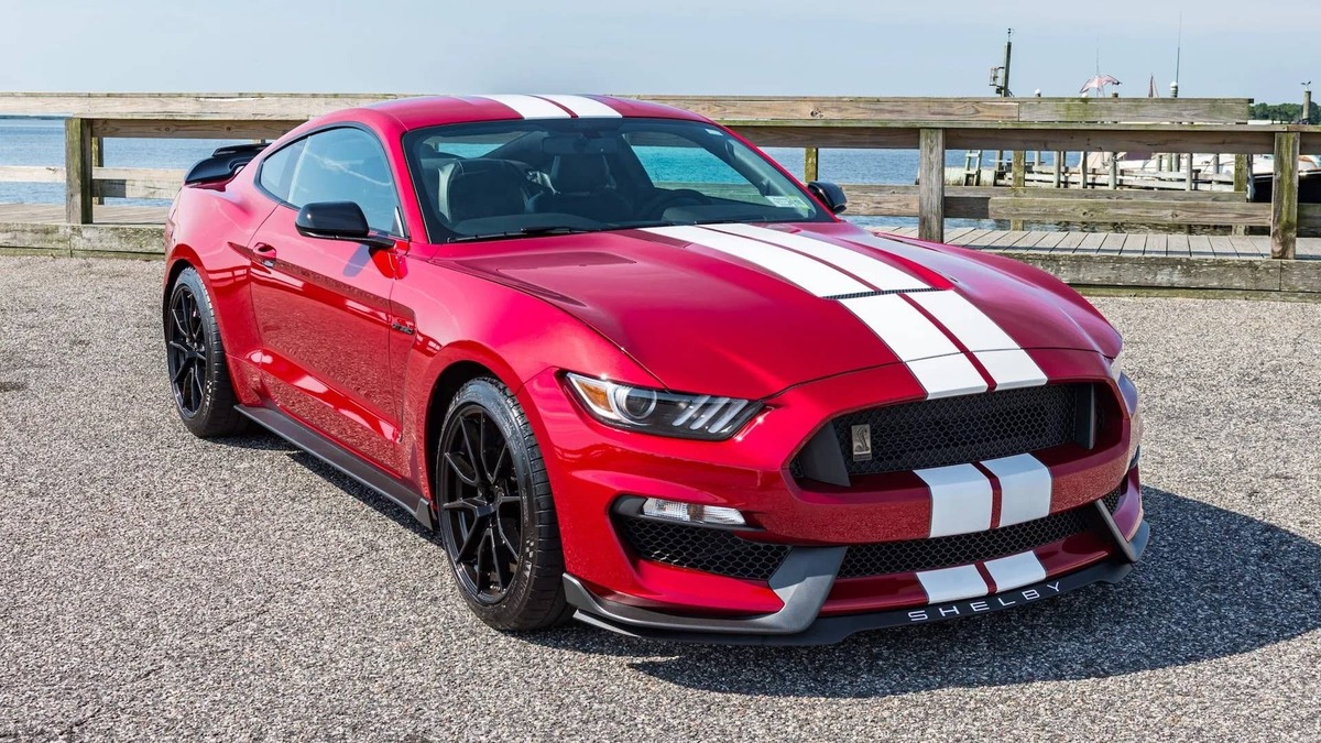 2020 Ford Mustang Shelby GT350 for Sale With 3,300 Miles
