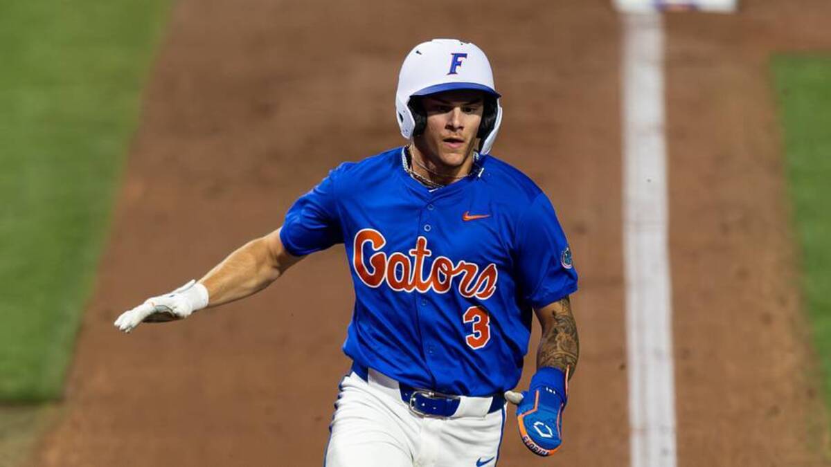  Florida OF Kyle Jones | Kyle Lander / Florida Gators on SI 