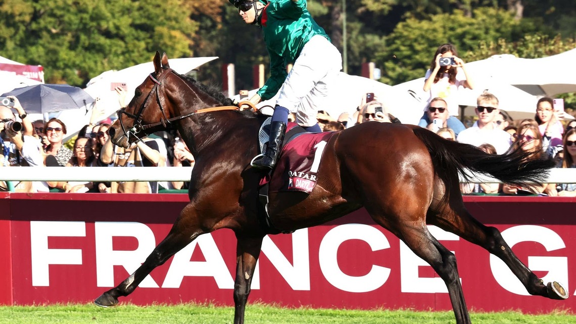 Daryz Achieves Rare Double In Prix de l'Arc de Triomphe, Extends Aga Khan Family Record 