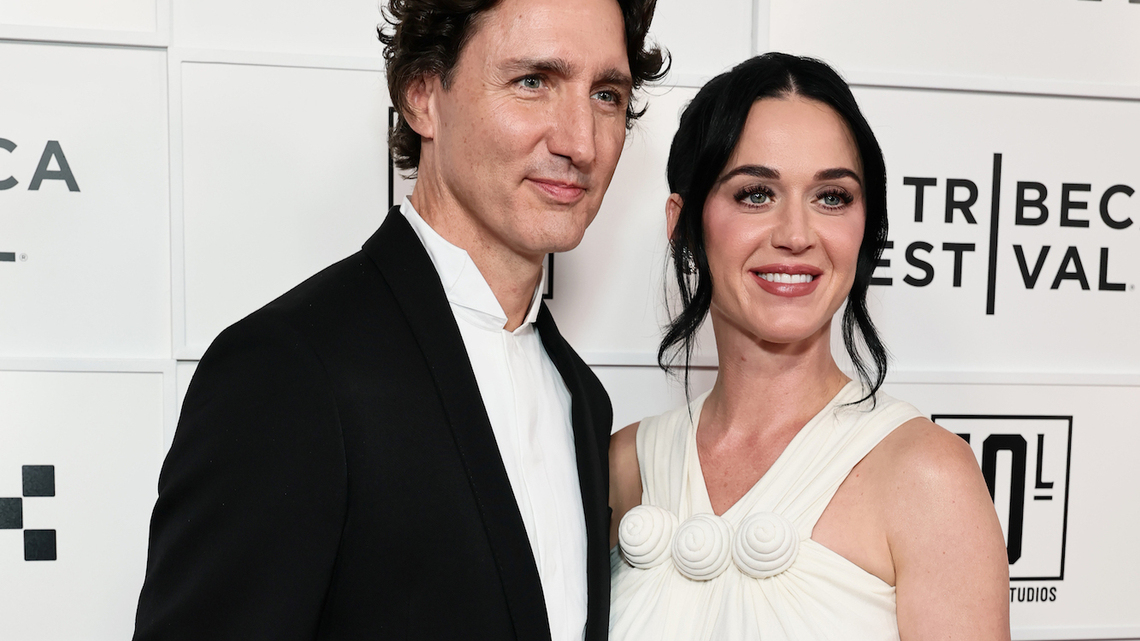 Katy Perry and Justin Trudeau Cuddle Up at Team USA's 1st World Cup Match 
