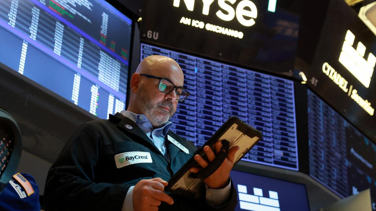 A trader works on the floor at the New York Stock Exchange (NYSE) in New York City, U.S., May 26, 2026. REUTERS/Brendan McDermid