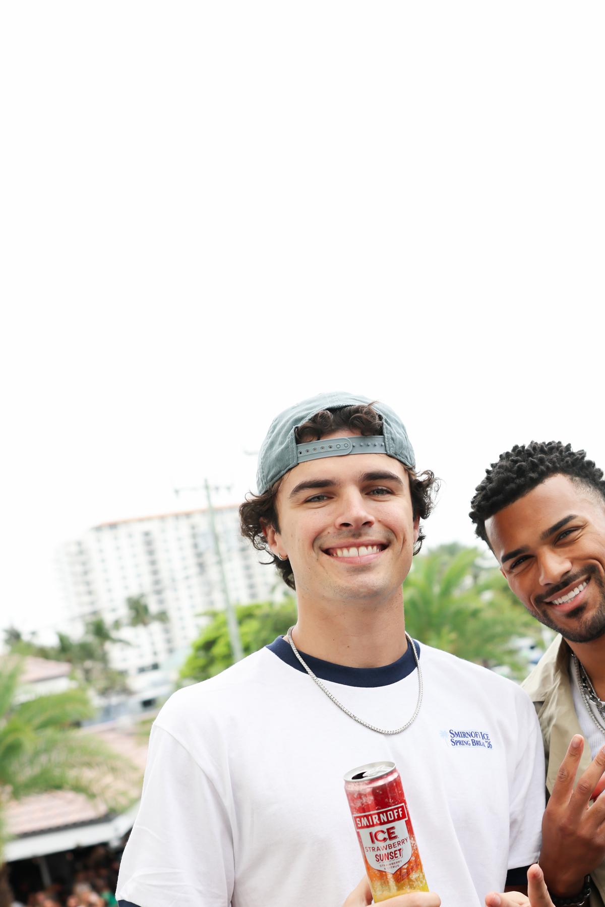 Nicolas Vansteenberghe, Jeremiah Brown