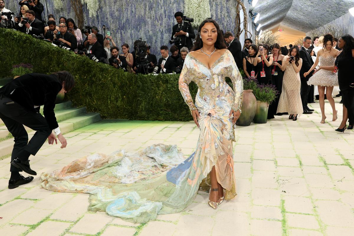  NEW YORK, NEW YORK – MAY 04: Paloma Elsesser attends the 2026 Met Gala celebrating “Costume Art” at the Metropolitan Museum of Art on May 04, 2026 in New York City. (Photo by Mike Coppola/Getty Images) 