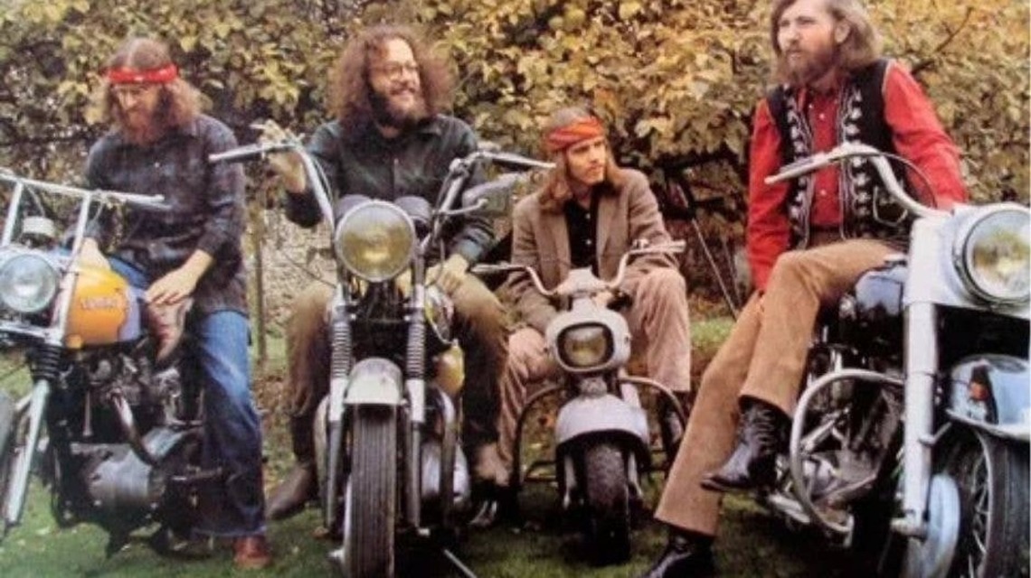 1973 Soft Rock Hit, Written After a Brutal Beach Attack, Became a Timeless Summer Anthem 