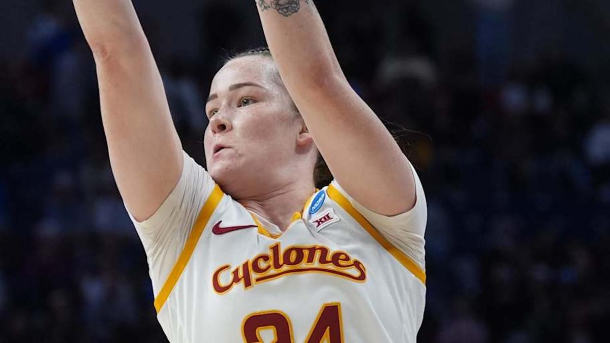  Mar 21, 2026; Storrs, CT, USA; Iowa State Cyclones forward Addy Brown (24) shoots the ball against the Syracuse Orange in the first half at Harry A. Gampel Pavilion. Mandatory Credit: David Butler II-Imagn Images | David Butler II-Imagn Images 