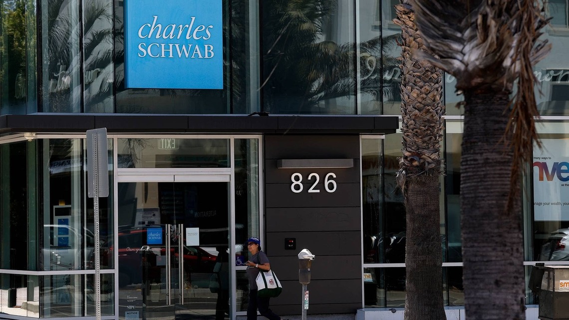Charles Schwab takes huge gamble on single stock futures 
