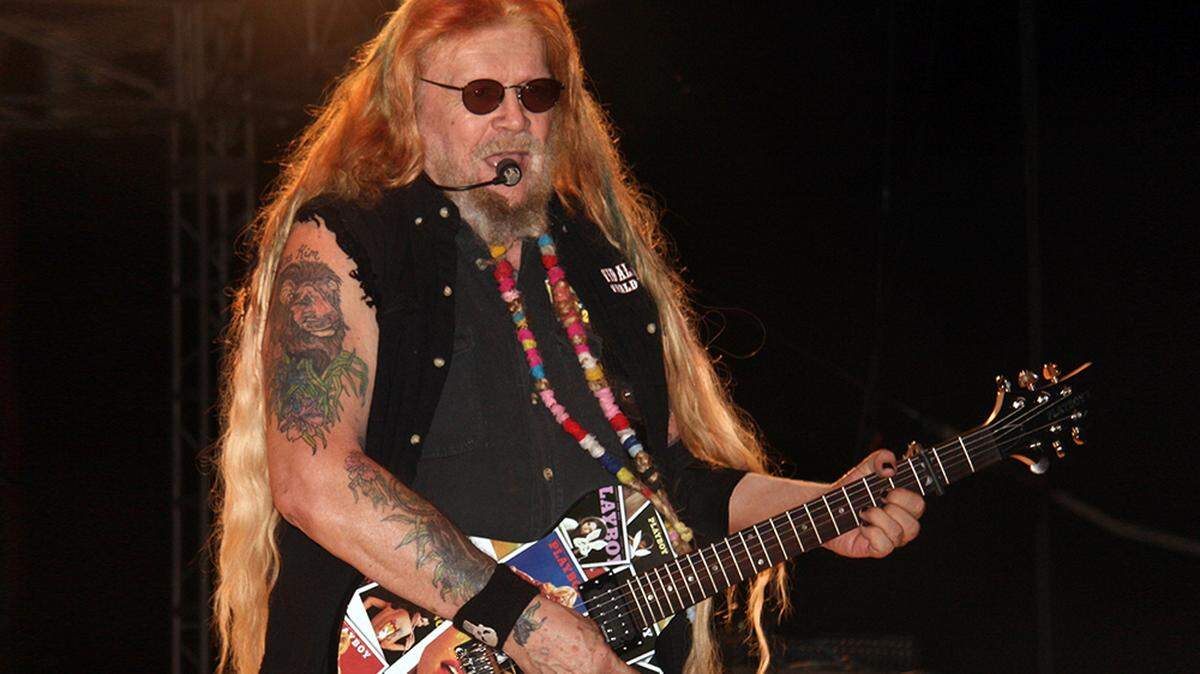 David Allan Coe, in an undated photo. Coe, the country singer whose outlandish exploits, prison tales and obscenity-laden performances earned him notoriety as perhaps the most transgressive exponent of the outlaw country movement of the 1970s and ‘80s, died April 29. He was 86.
