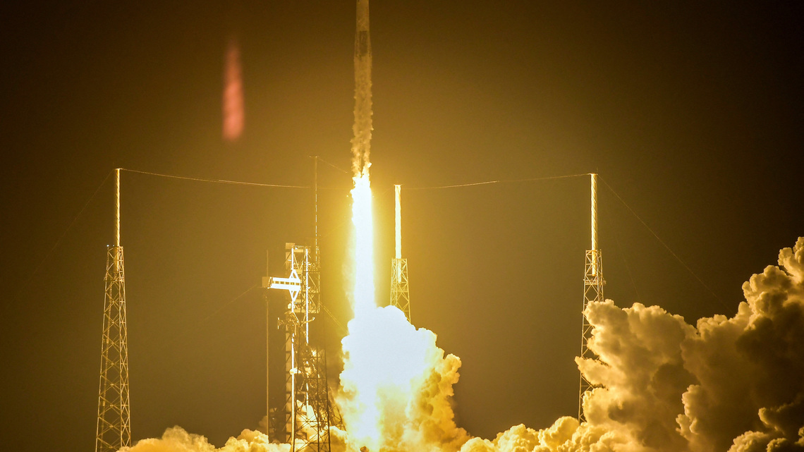 SpaceX to fly more NASA crews to space station under expanded $5.92 billion deal 