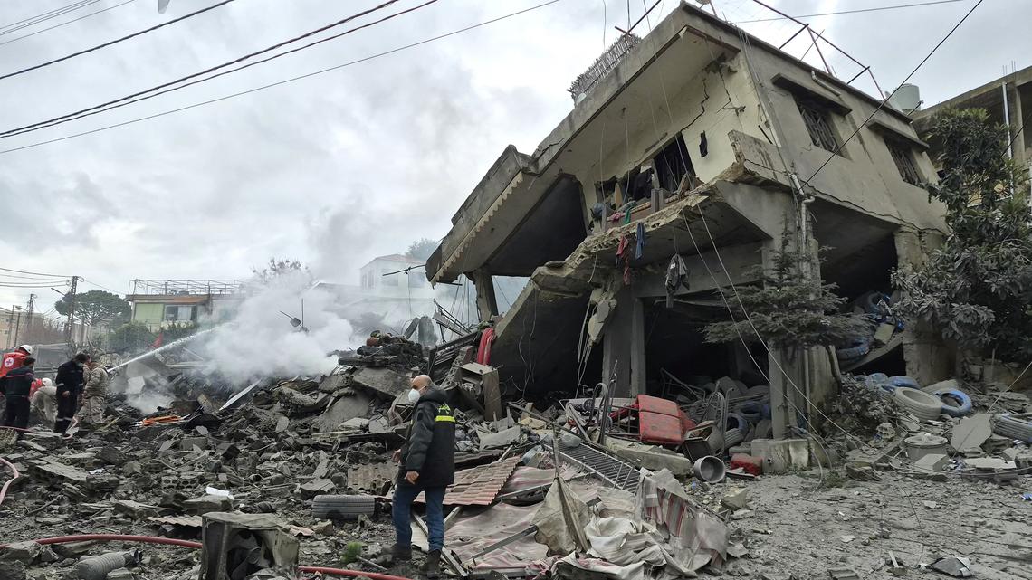 Trump extends energy-attack pause, claims Iran talks are ongoing 