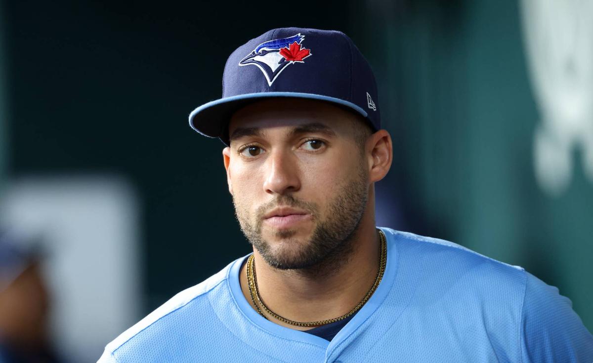 Toronto Blue Jays right fielder George Springer (4) © Kevin Jairaj-Imagn Images