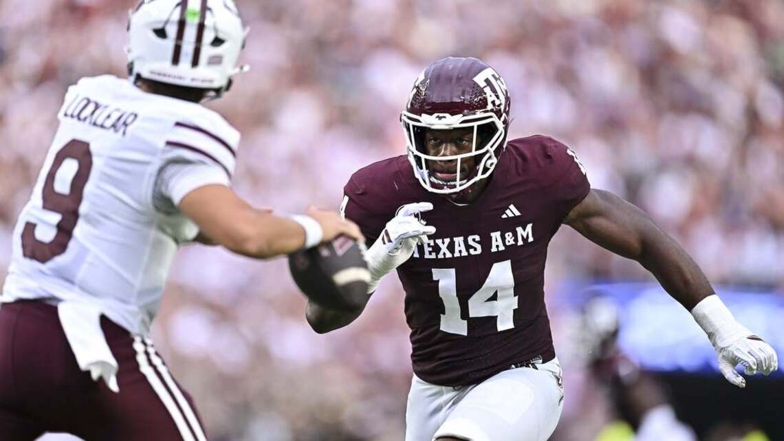 No. 8 Texas A&M dominates Missouri State in every aspect of game 