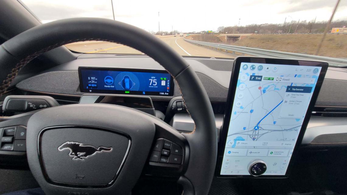 Safety board recommends changes to Ford BlueCruise after fatal crashes 