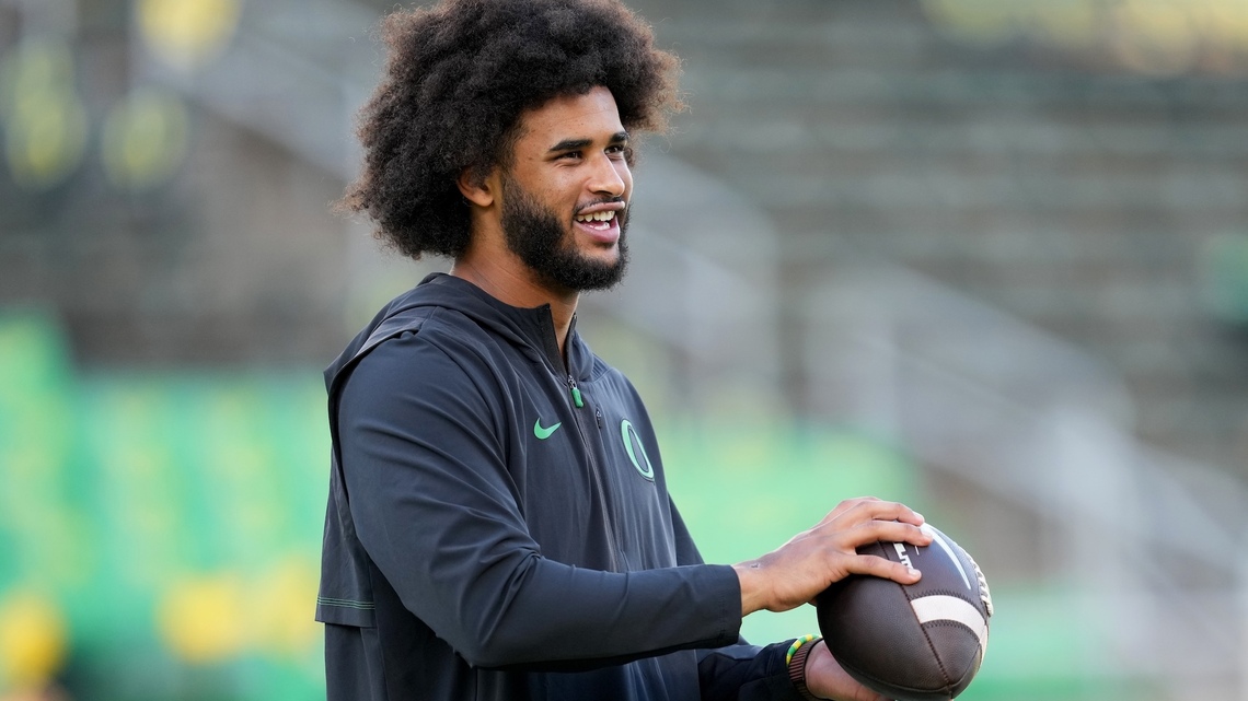 Oregon's Dante Moore Breaks Silence After Terrifying Hit Landed Him in Hospital 