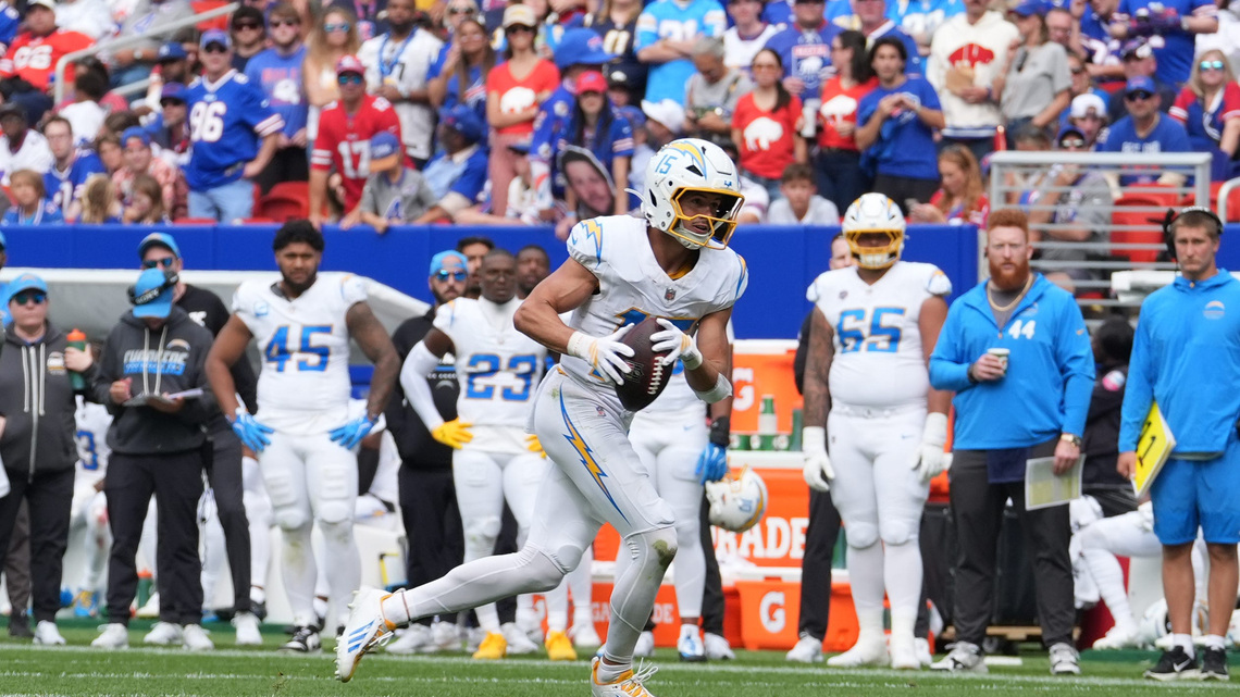 NFL insider reveals Chargers' surprising trade deadline stance 