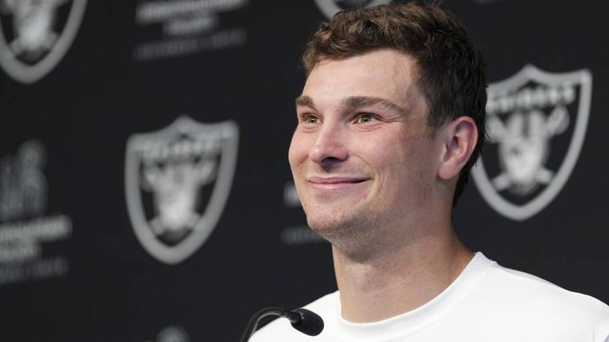  Las Vegas Raiders quarterback Fernando Mendoza (15) speaks during a news conference at the team's Rookie Minicamp at Intermountain Health Performance Center. Mandatory Credit: Candice Ward-Imagn Images | Candice Ward-Imagn Images 