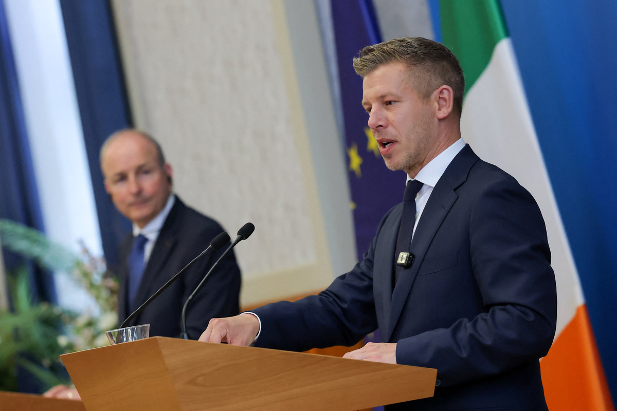 Hungarian Prime Minister Peter Magyar speaks at a joint press statement with Irish Taoiseach (Prime Minister) Micheal Martin after their meeting in Budapest, Hungary, June 4, 2026. REUTERS/Bernadett Szabo