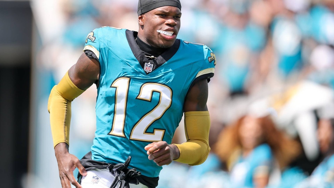 Jaguars Week 6 Stock Report: Travis Hunter Makes History, but Jarrian Jones' Penalties Sting 