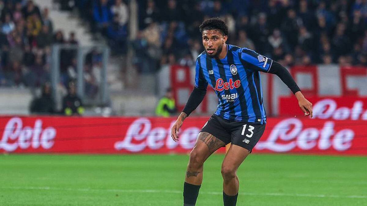  Éderson is coming off a season with Atalanta. | Fabrizio Carabelli/SOPA Images/LightRocket/Getty Images 