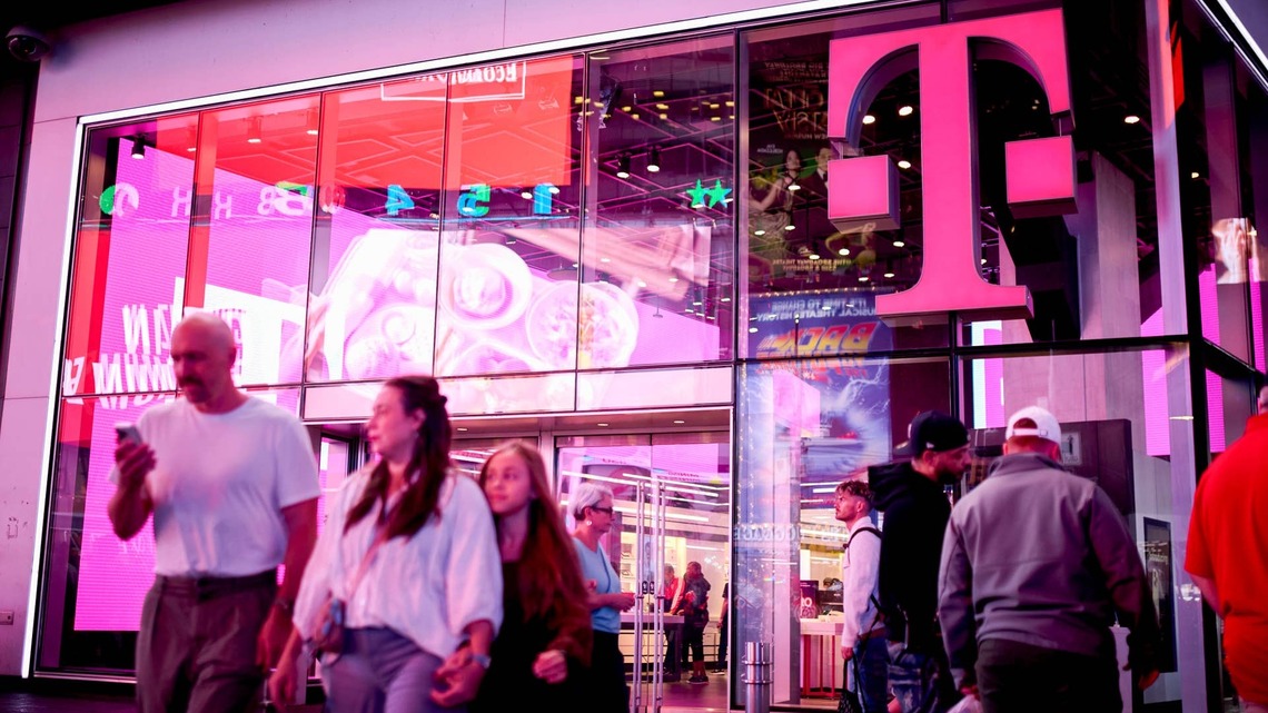 T-Mobile changes how customers can pay for phones 