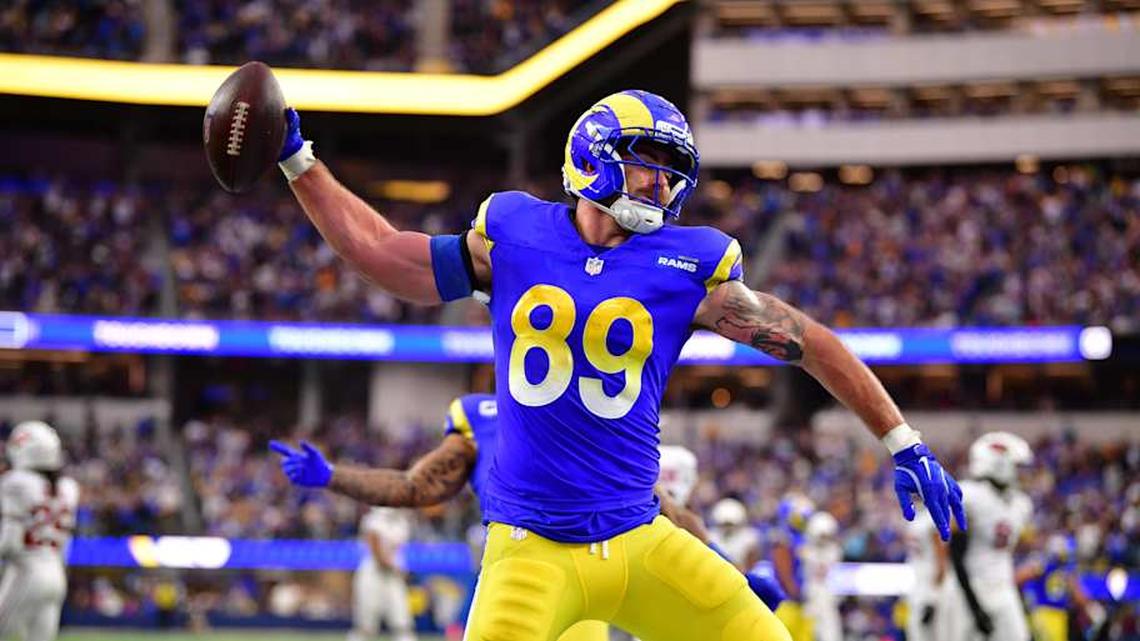  Jan 4, 2026; Inglewood, California, USA; Los Angeles Rams tight end Tyler Higbee (89) spikes the ball after scoring a touchdown against the Arizona Cardinals during the second half at SoFi Stadium. Mandatory Credit: Gary A. Vasquez-Imagn Images | Gary A. Vasquez-Imagn Images 