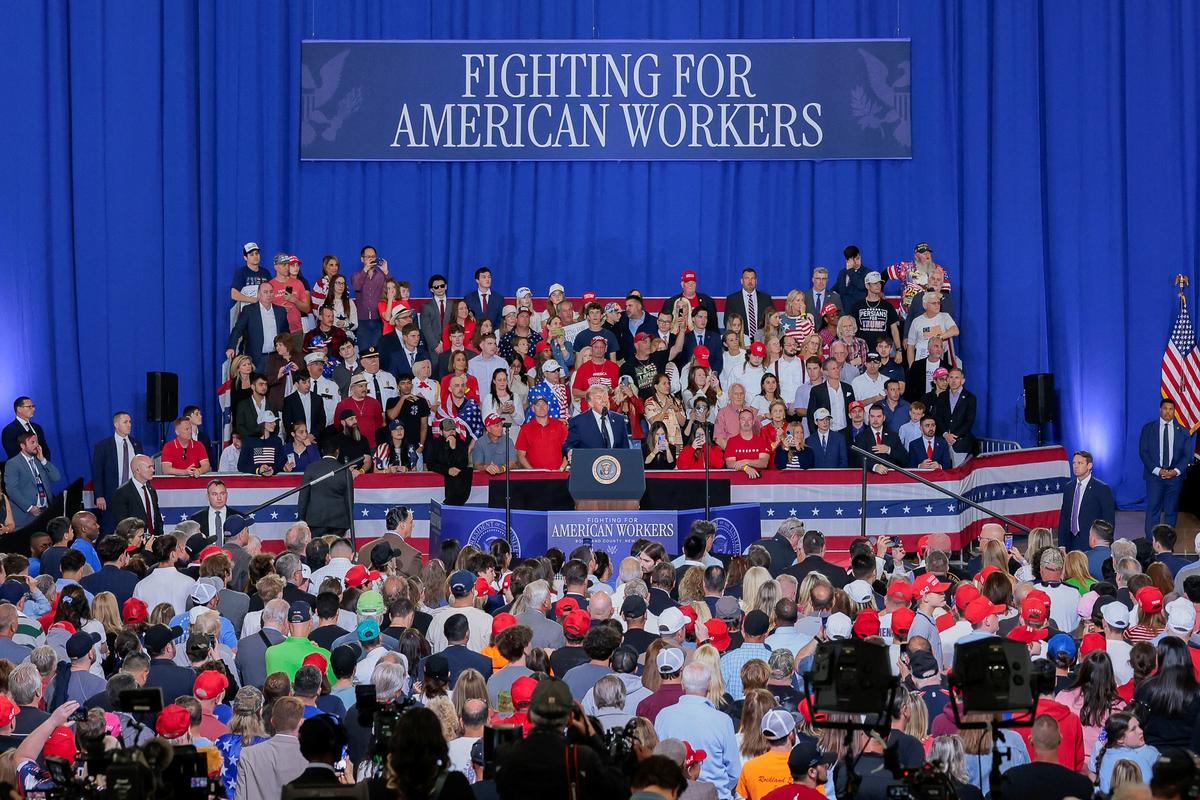 U.S. President Donald Trump delivers remarks at Rockland Community College in Suffern, New York, U.S., May 22, 2026. REUTERS/Kylie Cooper