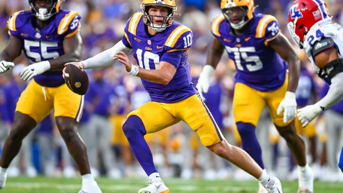 Sam Leavitt, No. 8 LSU heat up in second half, roll past Louisiana Tech 