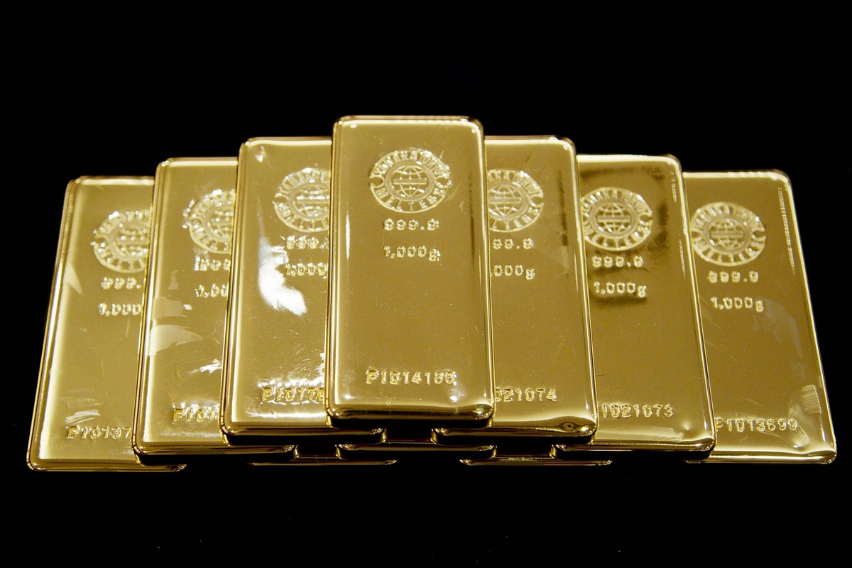  Barclays says gold's recent correction could lead to a rebound soon Bloomberg
