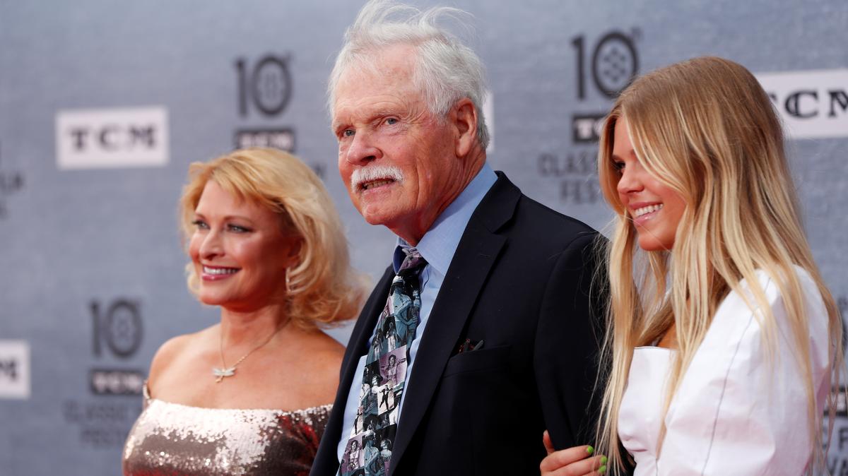 CNN founder and media mogul Ted Turner (C) arrives for the 30th anniversary screening of comedy movie "When Harry Met Sally" in Hollywood, California, U.S. April 11, 2019. REUTERS/Mario Anzuoni
