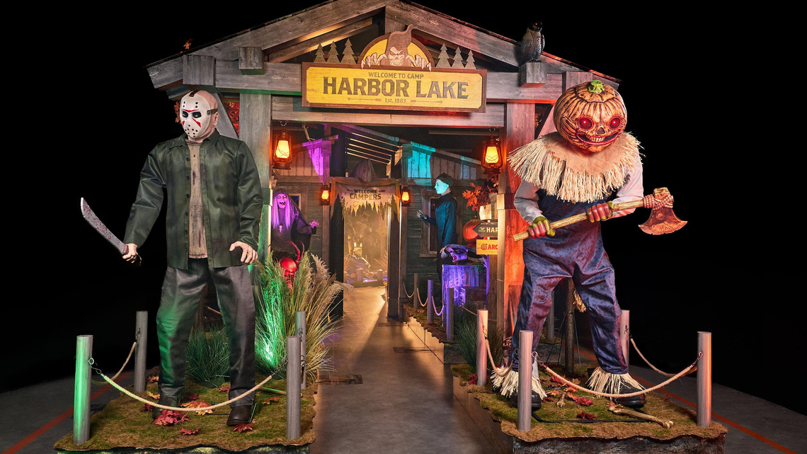 Spirit Halloween stores open in High Desert with new spooky themes