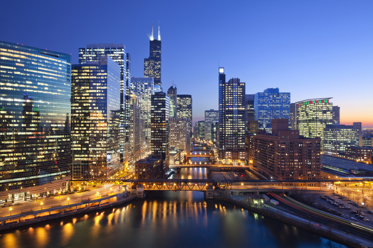  A view of the Chicago skyline at night in the city’s downtown area. 