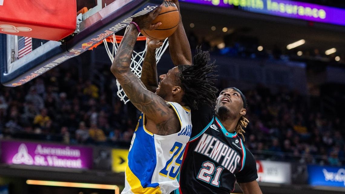 Grizzlies use fourth-quarter surge to separate from Pacers 