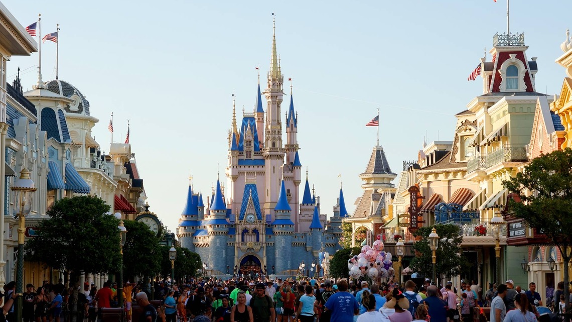 Walt Disney World Suddenly Closes Attractions Following Earthquake Felt in Florida (Report) 