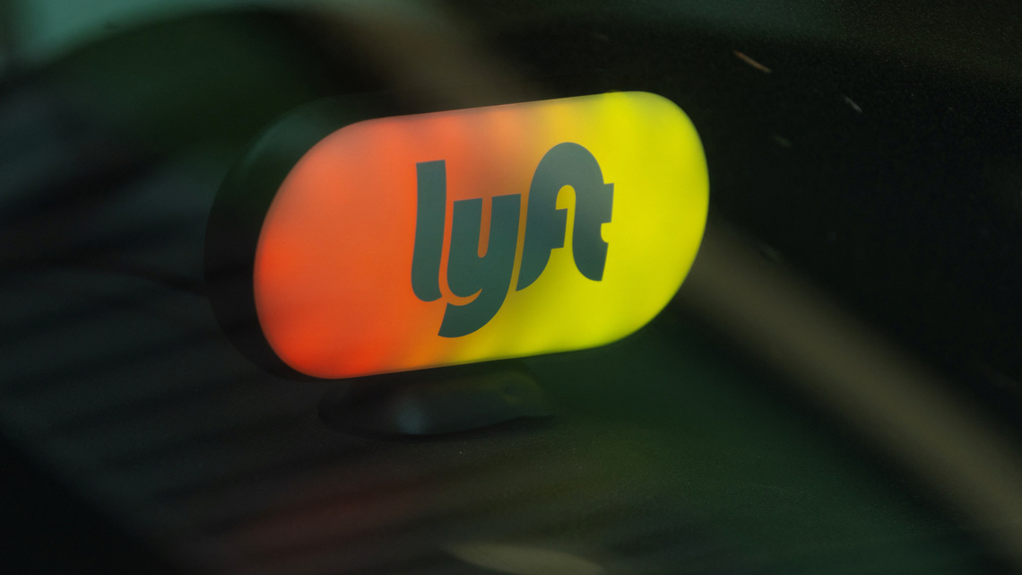 Lyft, Uber sue New York City to block driver retention law