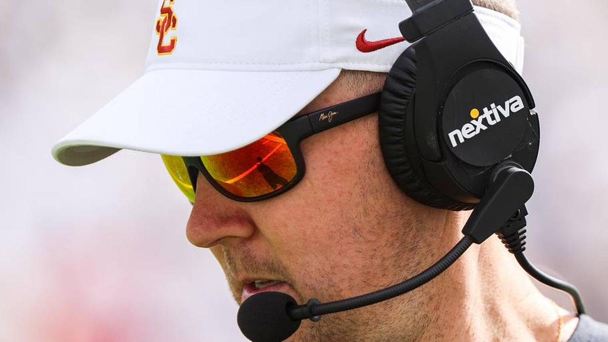  Sep 30, 2023; Boulder, Colorado, USA; USC Trojans head coach Lincoln Riley during the game against the Colorado Buffaloes at Folsom Field. Mandatory Credit: Chet Strange-Imagn Images | Chet Strange-Imagn Images 