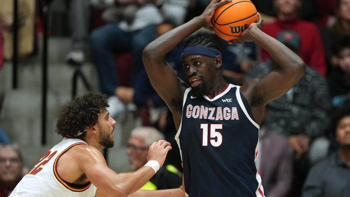 Graham Ike powers No. 12 Gonzaga past longtime rival Santa Clara 