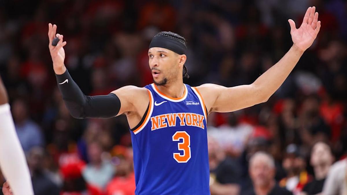  Apr 23, 2026; Atlanta, Georgia, USA; New York Knicks guard Josh Hart (3) reacts to a call against the Atlanta Hawks in the fourth quarter during game three of the first round of the 2026 NBA Playoffs at State Farm Arena. | Brett Davis-Imagn Images 