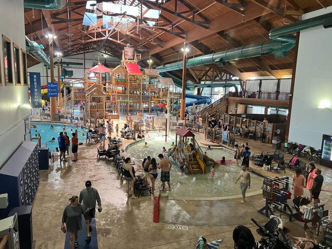  Indoor water park at Great Wolf Lodge Sandusky. Photo credit: Karyn Locke 